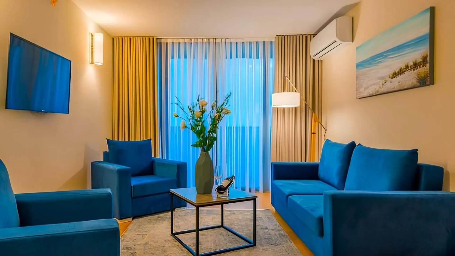 Seaview Suite With Panoramic View Batumi Apartmán